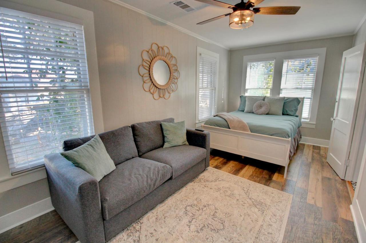 Heart Of Galveston Stylish Apt Near Attractions Extérieur photo